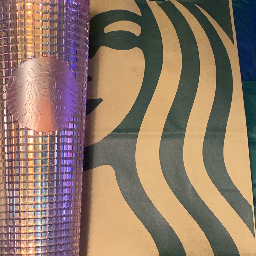 Starbucks 2020 Holiday Pink Grid Tumbler.